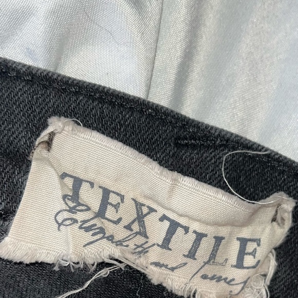 Textile Elizabeth & James Flare Jeans🌵26 - Picture 3 of 10